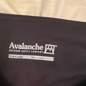 Avalanche leggings black fleece lined Size XL CA7050